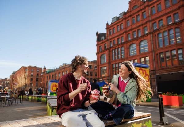 A couple with ice cream in NQ, Manchester