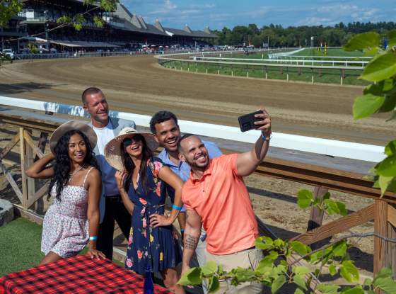 Saratoga Race Course, Saratoga Springs page