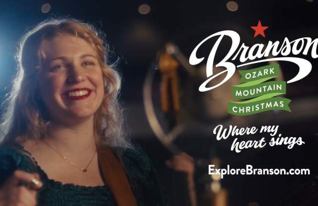 Video Thumbnail - youtube - Let your heart sing with an Ozark Mountain Christmas in Branson
