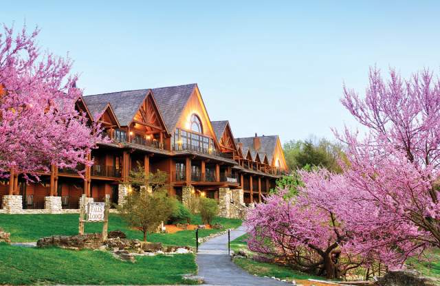 Lodging_Big_Cedar_Lodge_Spring