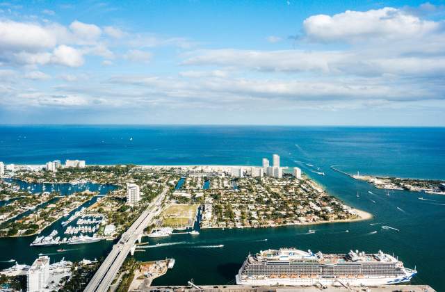 Aerial photo of Port Everglades Cruise Ship Terminal