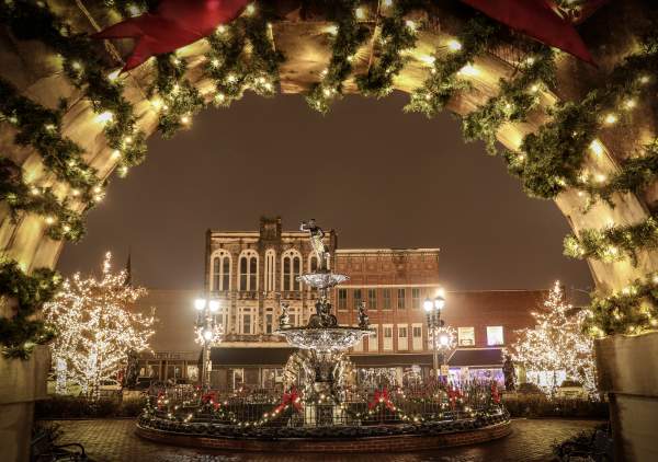 Things to Do in Bowling Green, Kentucky, During Your Holiday Travel