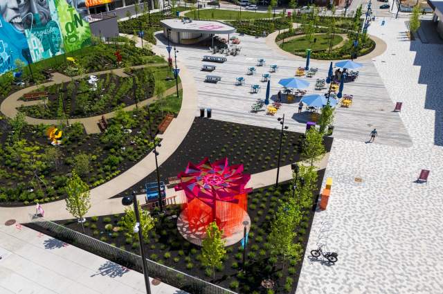 Elm Street Plaza