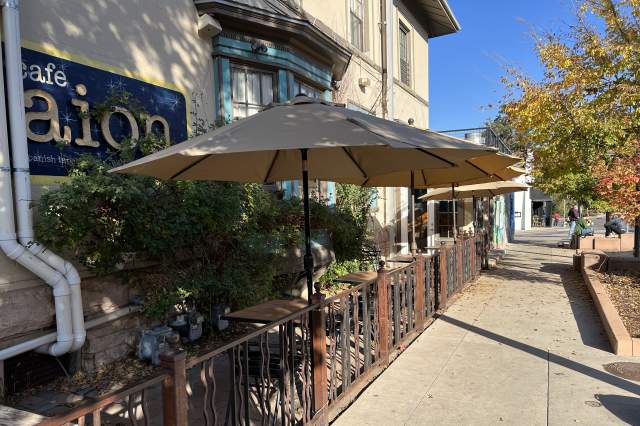Cafe Aion on The Hill