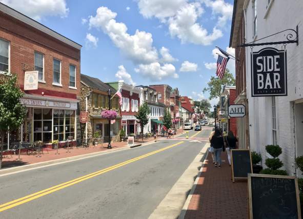 Downtown streetscape of Leesburg Virginia