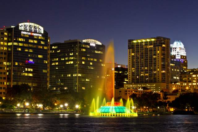 fountain at Lake Eola in downtown Orlando at night
