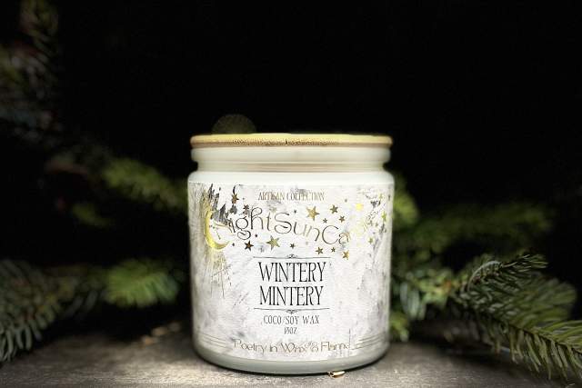 Wintery Mintery Double Wick Home Candle