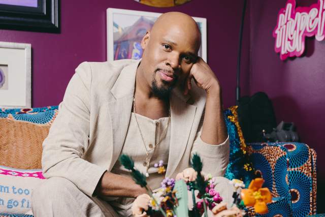 Michael James Scott - Backstage 1.jpg