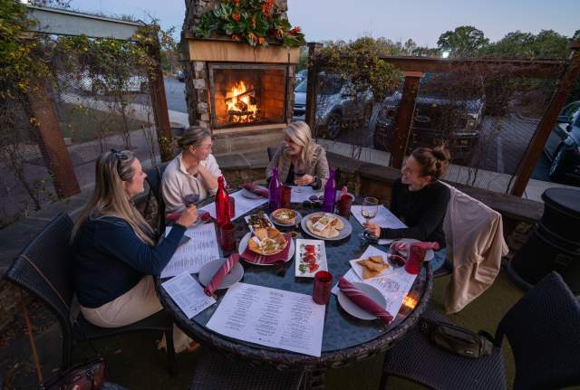 Boca - Fire place - outdoor dining