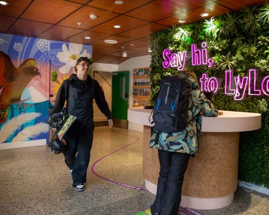Backpackers, Hostels & Budget Accommodation in Queenstown