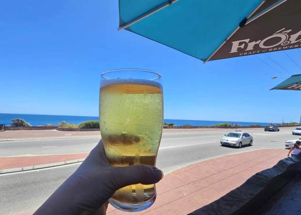 Froth Craft Beach