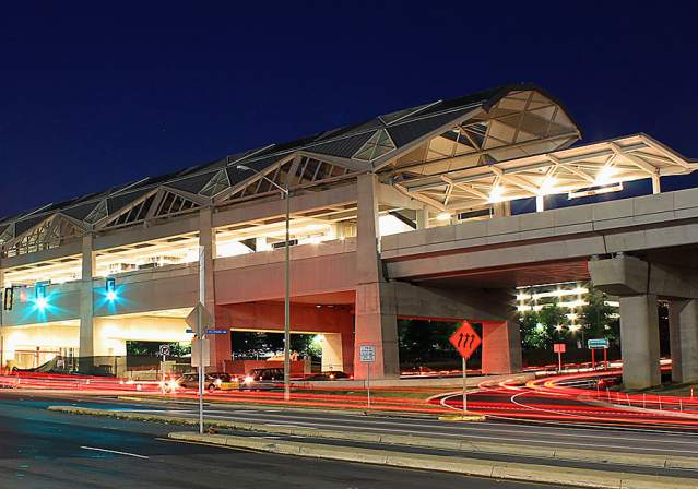 Metrorail in Tysons Corner