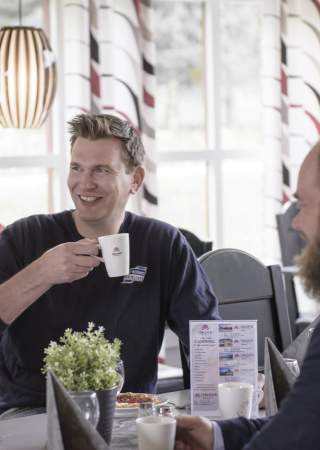 God lunsj og kaffepause på Frich's Rudshøgda