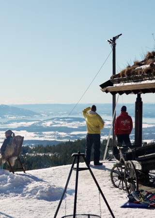 Vinterkos og solskinn på Ringkollen