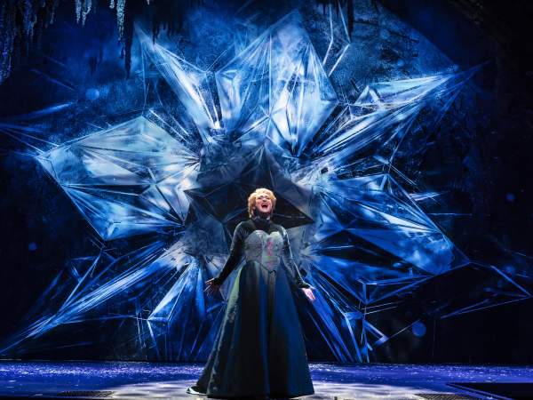 DISNEY - Frozen the Musical - Paramount Theatre