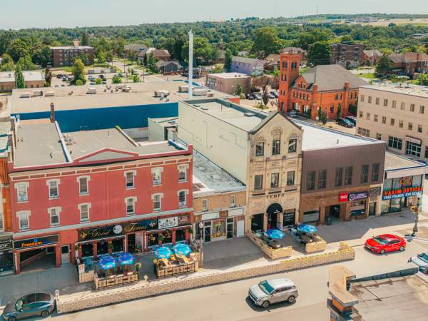dundas and peel street
