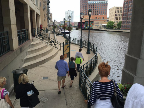 Walking Tour with Historic Milwaukee