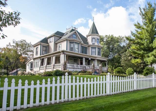 Summer Day at the Cherry Tree Inn behind the white picket fence