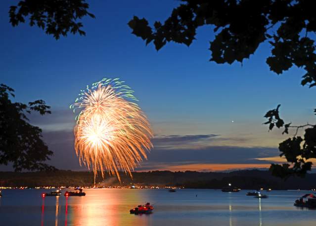 fireworks at monroe lake