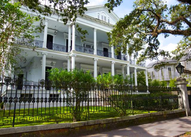 Buckner Mansion