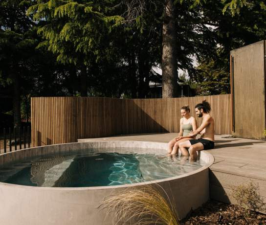 Bathe by Aluume Hot Pools