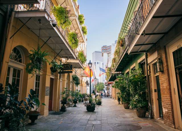 Exchange Place - French Quarter