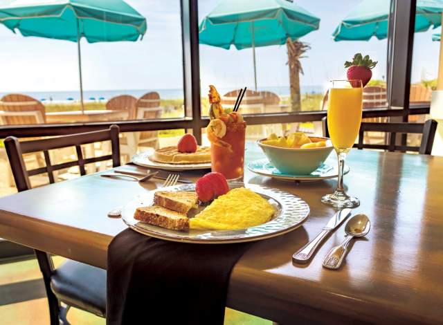Brunch on online the beach