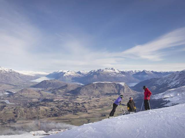 Group of skiers at Coronet Peak