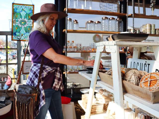 A woman shopping at the Franklin Fall Festival in Johnson County Festival Country