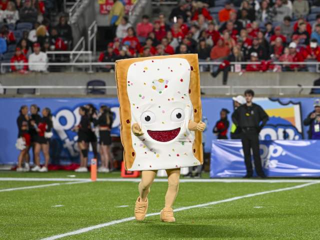 Pop Tart Bowl (Teams, Players, Mascot)