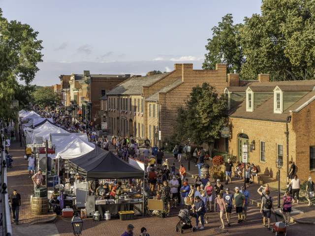 Festival of the Little Hills Street