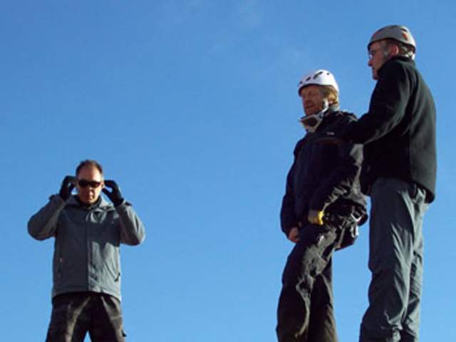 127 hours movie staff