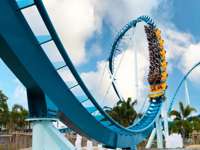 SeaWorld Pipeline rollercoaster