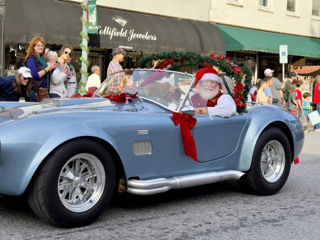 Sylva Christmas Parade