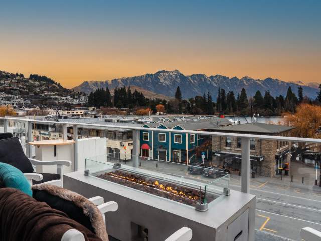 The Balcony, Crowne Plaza