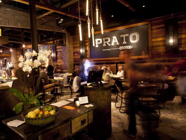 Prato hostess and interior