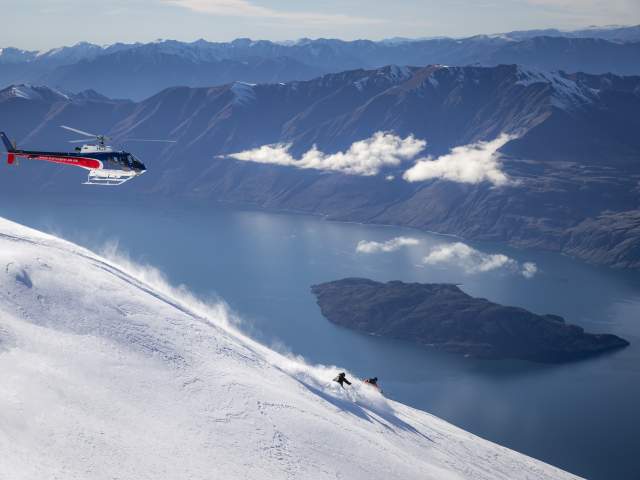 Heli Skiing, in the mountain near Glenorchy