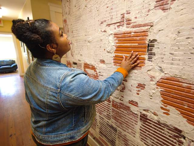 Influencer Katrina Dandridge visits Wells’Built Museum