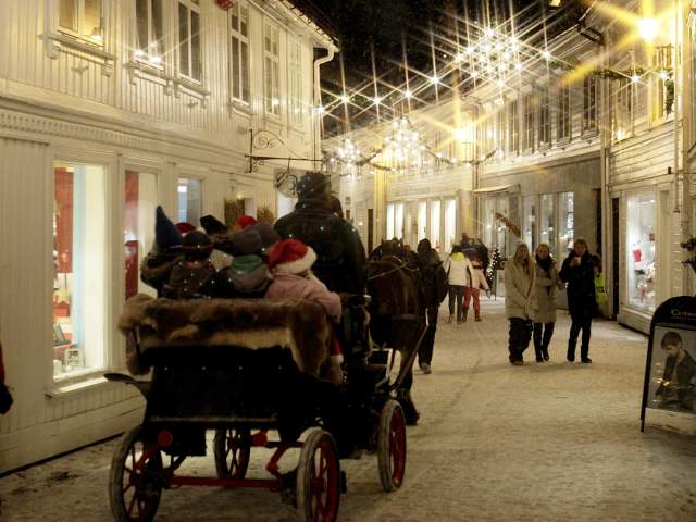 hest og slede i Tvedestrand