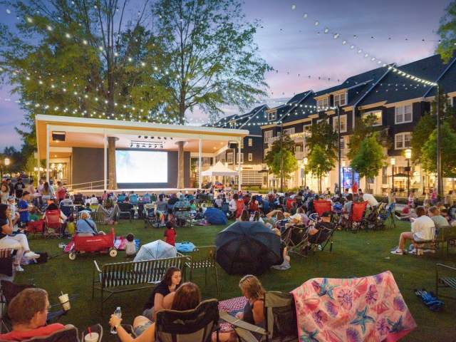 Lights Camera Birkdale Movie Night