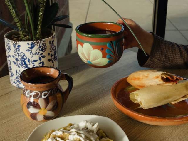 Cafe Del Sol - drink with food