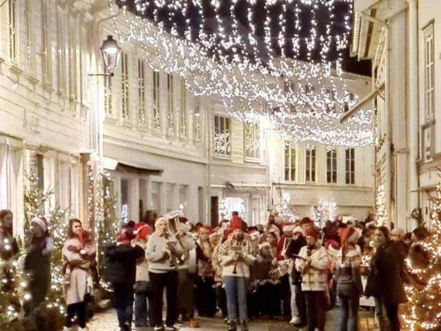 Nissetog i Tvedestrand (Jul)