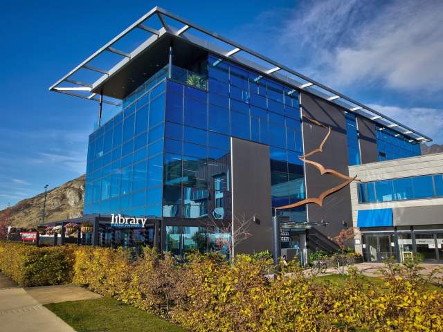 Queenstown Lakes Library in Frankton