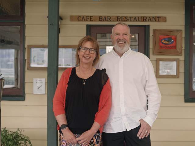 Hosts Toni & John, Kinloch Wilderness Retreat