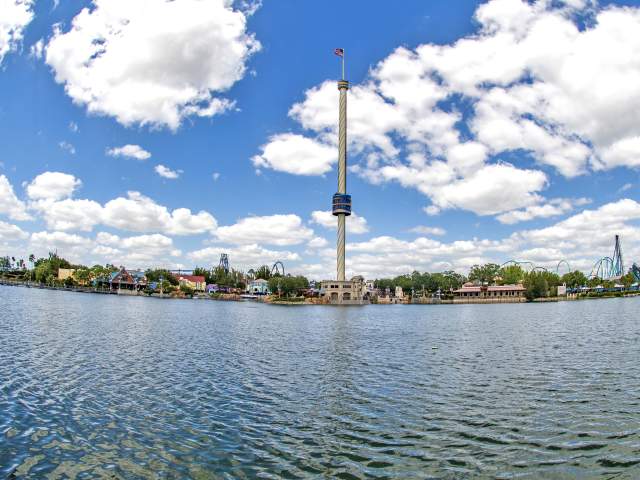 SeaWorld Orlando's sky tower