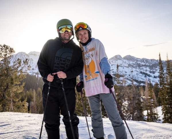 Ski Couple