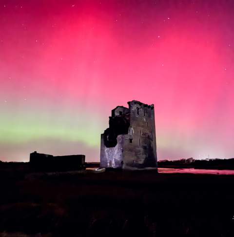 Carrigafoyle Castle - Northern Lights