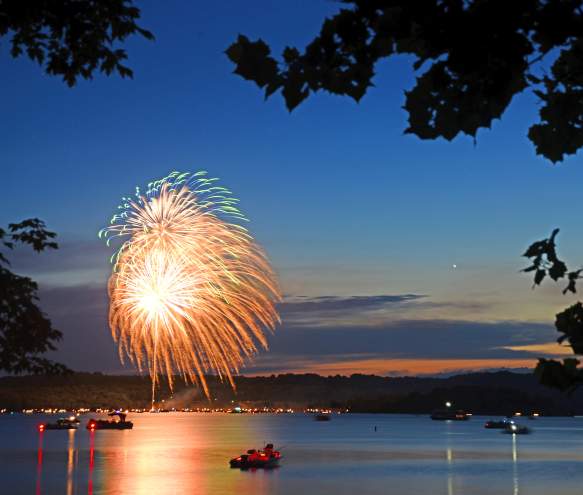 fireworks at monroe lake