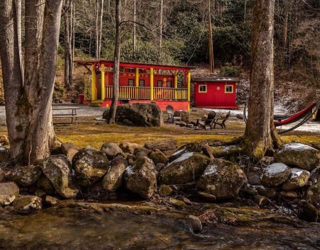 Caboose Train Lodging