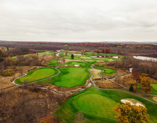 birds eye view of golf course